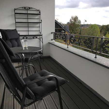 Grosszuegiges Appartement -Ruhig Und Doch Zentral Odenthal Buitenkant foto